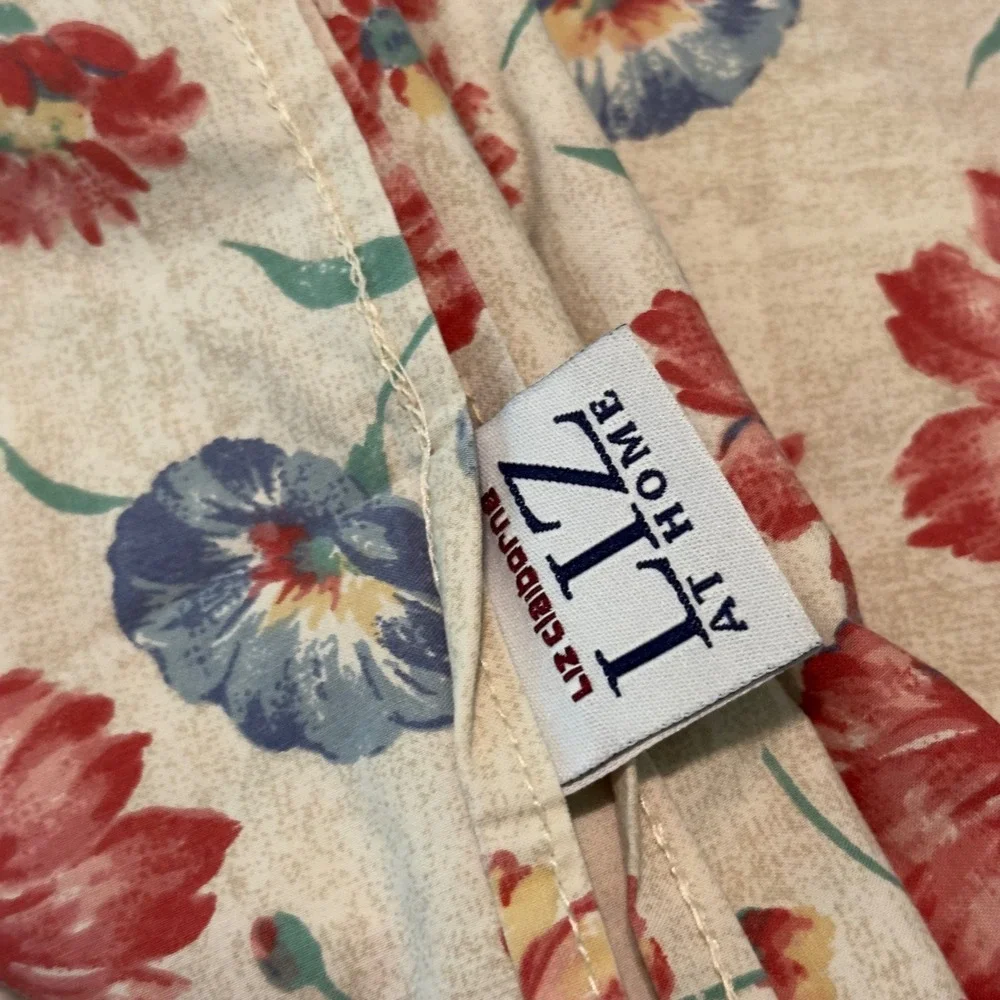 Liz Claiborne liz claiborne